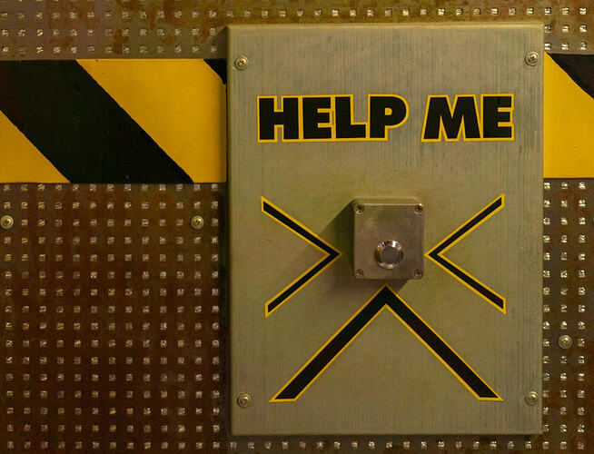 help-me-button